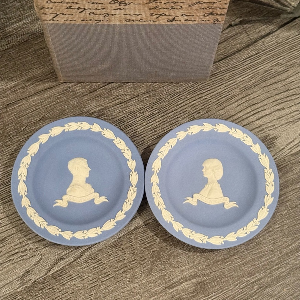 Vintage 1981 Wedgwood Jasperware Royal Wedding Plate Set Made in England